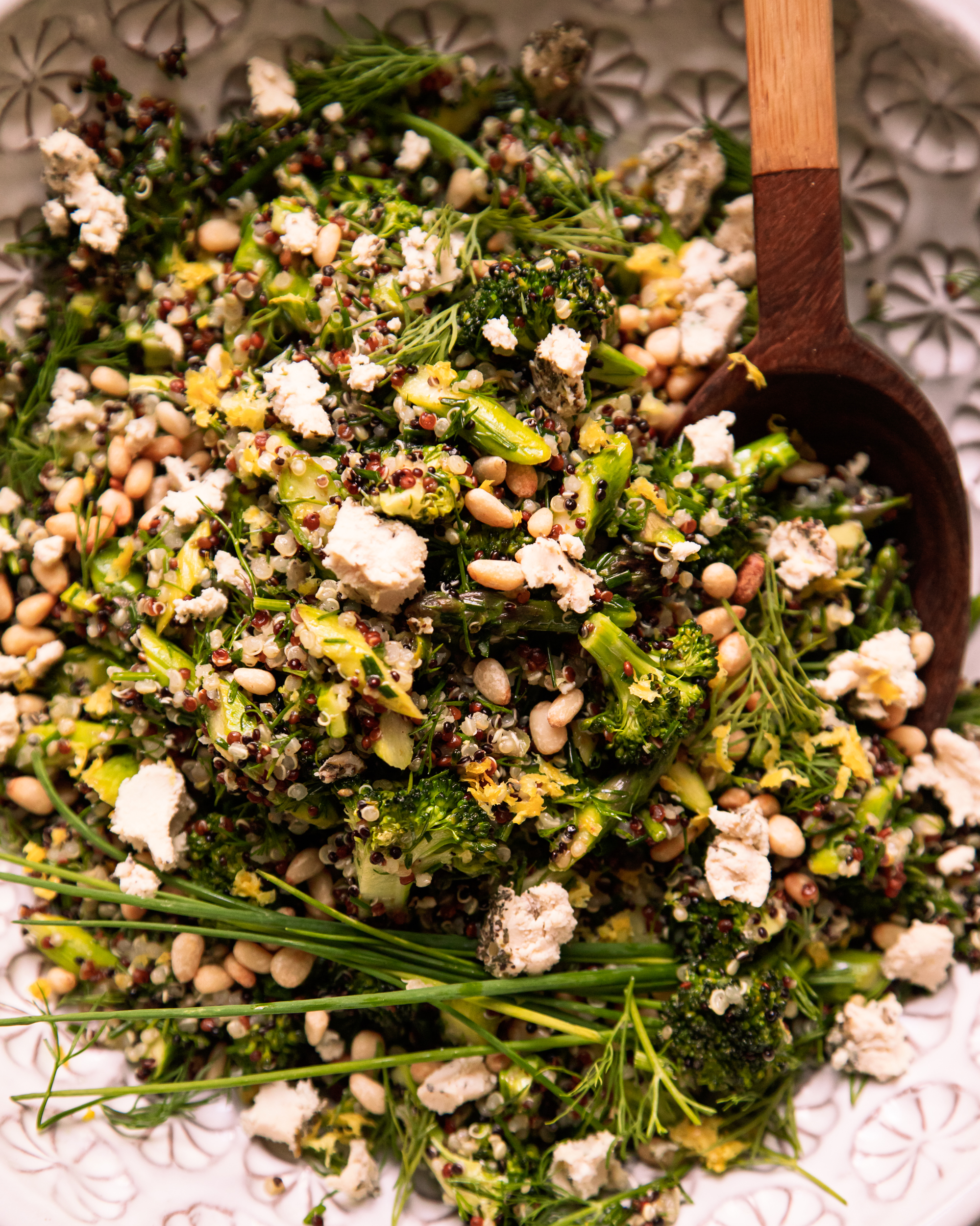 Green Love Quinoa Salad with Lemon Garlic Vinaigrette